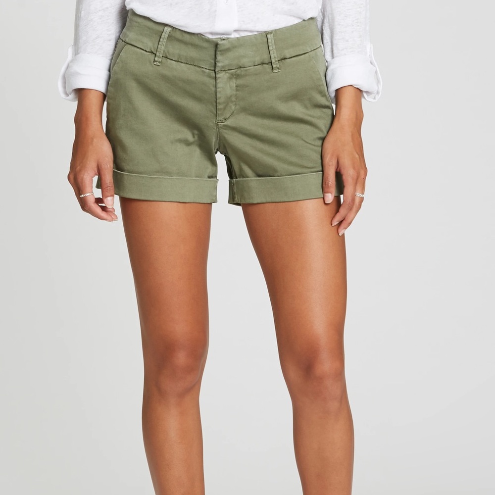 Dear John Hampton Midrise Cuffed Comfort Short